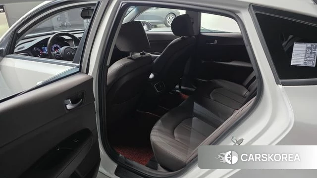 Kia The New K5 2nd generation 2018 Белый из Кореи, фото 2