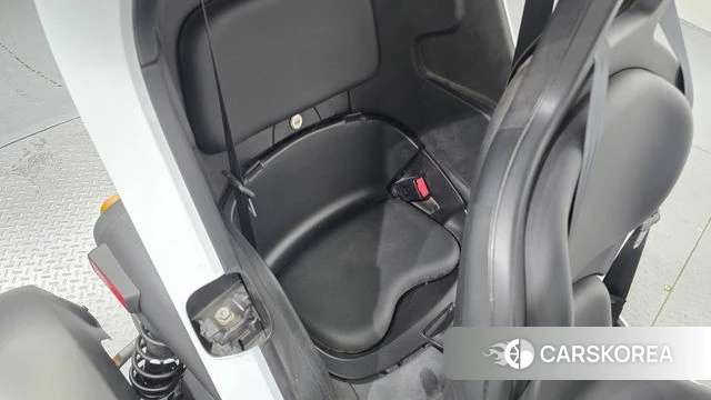 Renault Korea (Samsung) Twizy 2020 Светло-серебряный цвет из Кореи, фото 2