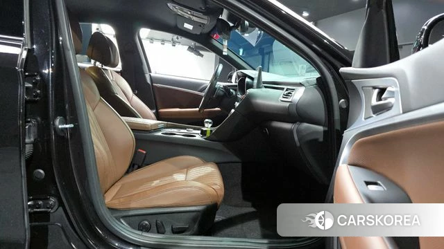 Genesis G70 2018 Черный из Кореи, фото 2