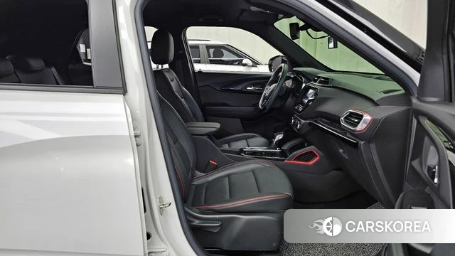 Chevrolet (GM Daewoo) Trailblazer 2022 Белый из Кореи, фото 2