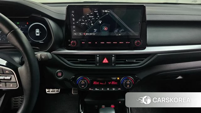 Kia The New K3 2nd generation 2024 Белый из Кореи, фото 2