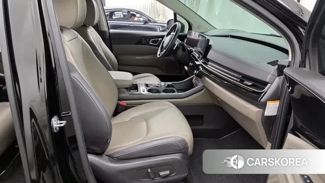 Kia The New Carnival 4th Generation 2024 Черный из Кореи, фото 2