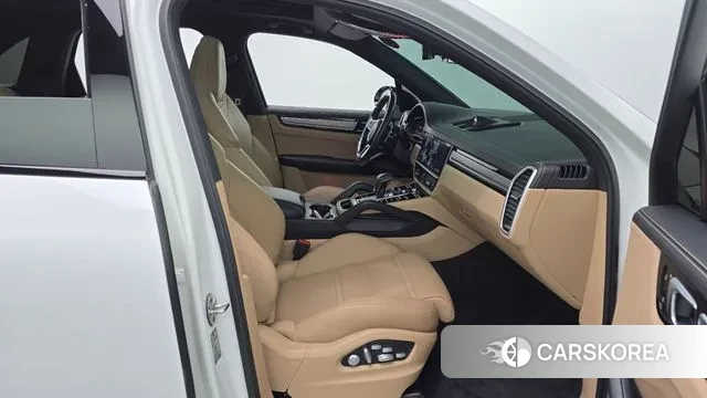 Porsche Cayenne (PO536) 2019 Белый из Кореи, фото 2