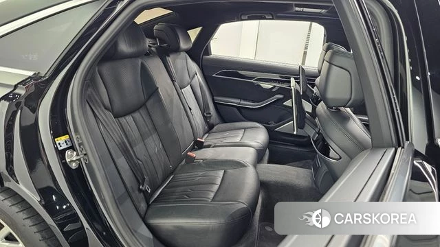 Audi A8 (D5) 2019 Черный из Кореи, фото 2