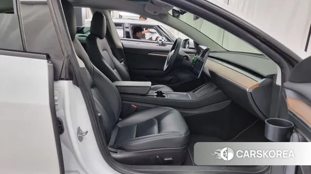 Tesla Model 3 2022 Белый из Кореи, фото 2