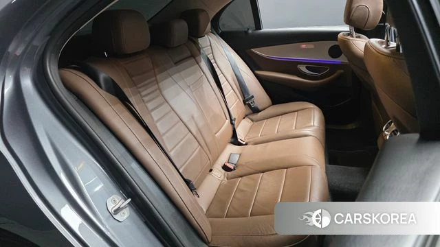 Mercedes-Benz E-Class W213 id 4520959 из Кореи 2