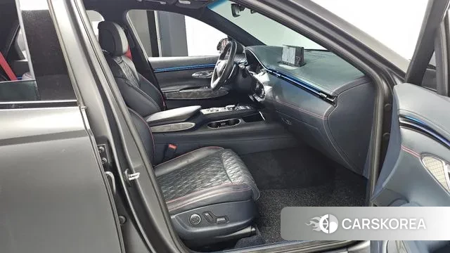 Genesis GV70 2021 Серый из Кореи, фото 2