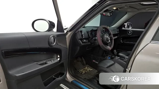 Mini Cooper Countryman 2022 Жемчужный цвет из Кореи, фото 2