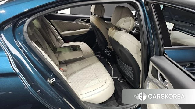 Genesis The New G70 2021 Синий из Кореи, фото 2