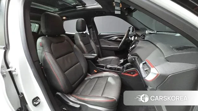 Chevrolet (GM Daewoo) Trailblazer 2023 Белый из Кореи, фото 2