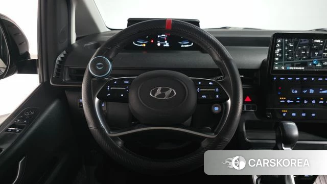 Hyundai Staria 2022 Черный из Кореи, фото 2