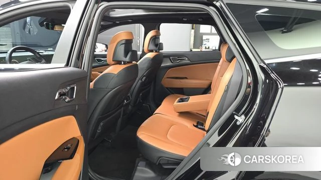 Kia Sportage 5th Generation 2024 Черный из Кореи, фото 2