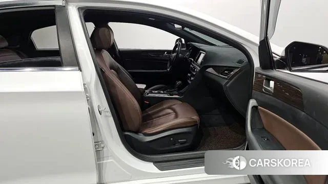 Hyundai Sonata New Rise 2018 Белый из Кореи, фото 2