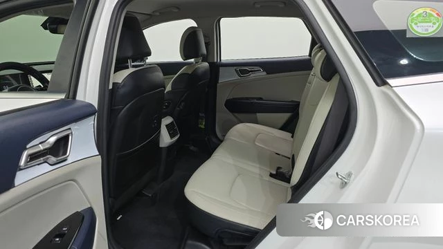 Kia Sportage 5th Generation 2021 Белый из Кореи, фото 2
