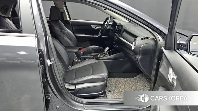 Kia The New K3 2nd generation 2021 Серый из Кореи, фото 2