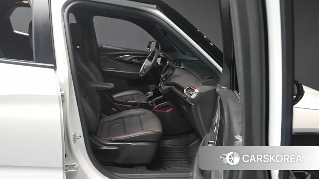 Chevrolet (GM Daewoo) Trailblazer 2022 Белый из Кореи, фото 2