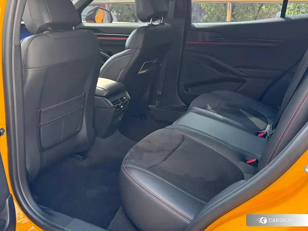 Ford Mondeo 2024 Yellow/orange из Китая, фото 2
