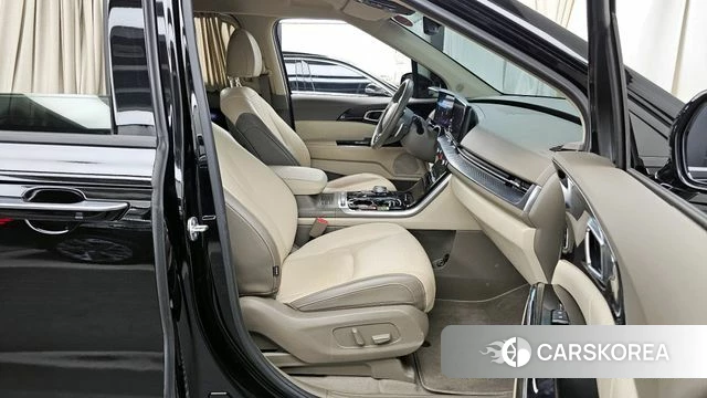 Kia Carnival 4th generation 2023 Черный из Кореи, фото 2