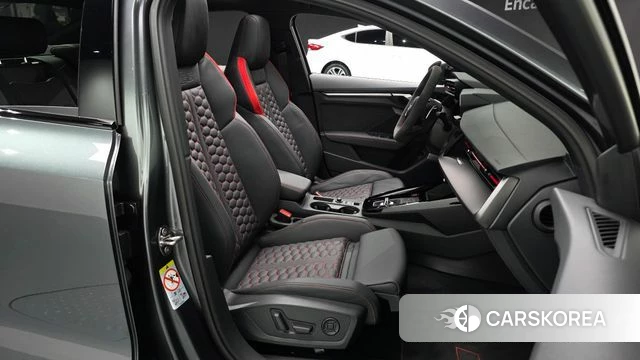 Audi RS3 (8Y) 2023 Серый из Кореи, фото 2