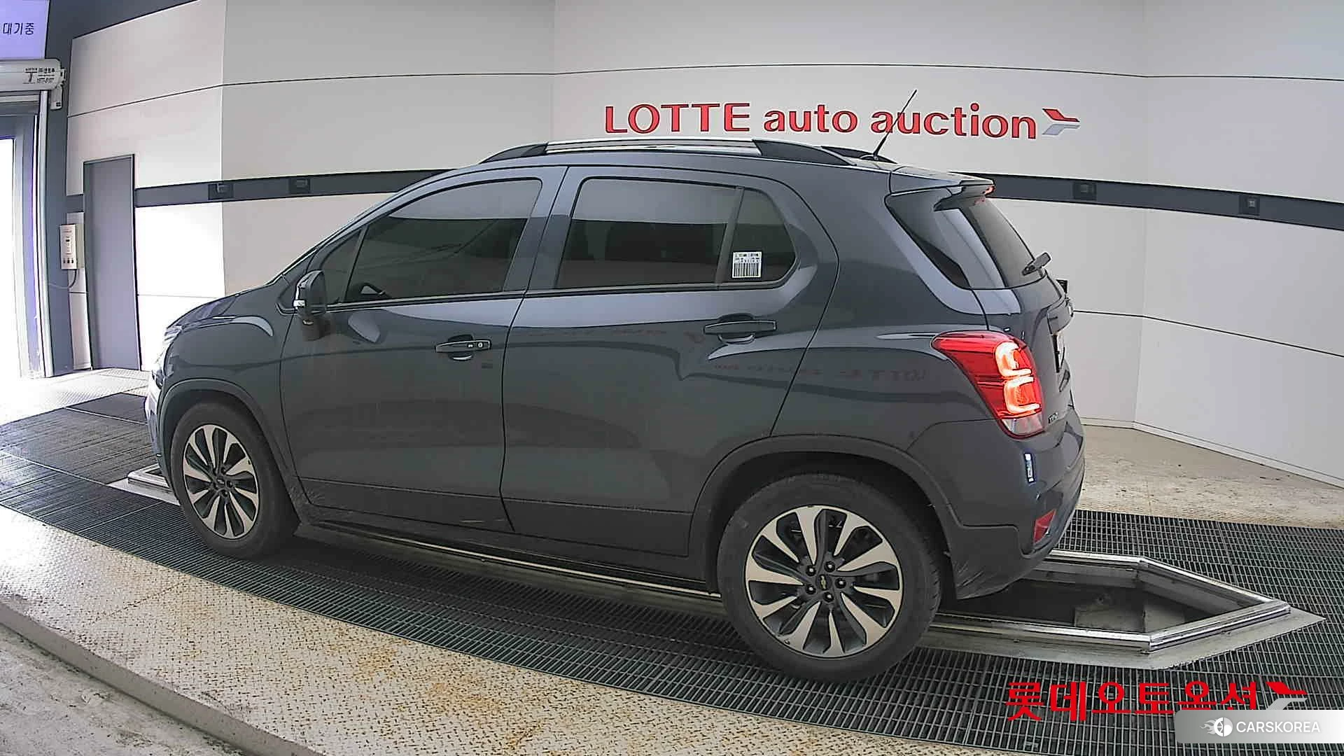 Korea G M Trax 1.6 Diesel 2021 Dark Knight Gray из Кореи, фото 2
