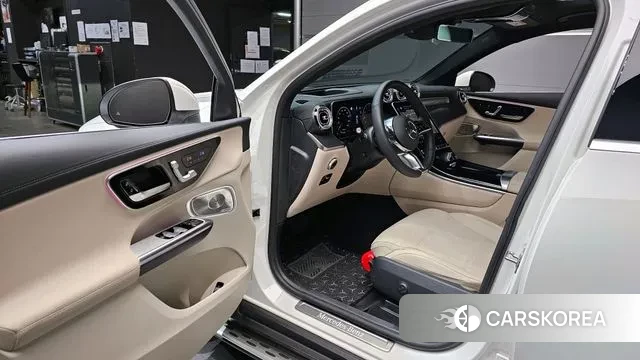 Mercedes-Benz GLC-Class X254 2024 Белый из Кореи, фото 2