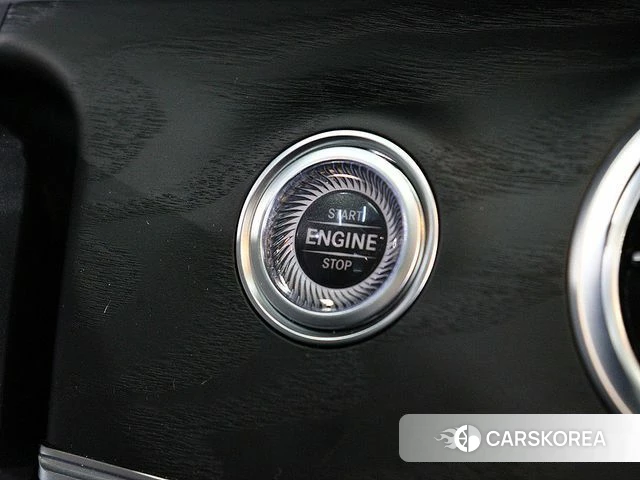 Mercedes-Benz E-Class W213 2022 Серебряный из Кореи, фото 2