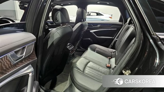 Audi A6 (C8) 2021 Черный из Кореи, фото 2