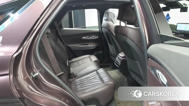 Genesis GV70 2021 Коричневый из Кореи, фото 2