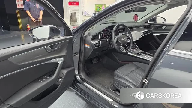 Audi A6 (C8) 2023 Белый из Кореи, фото 2