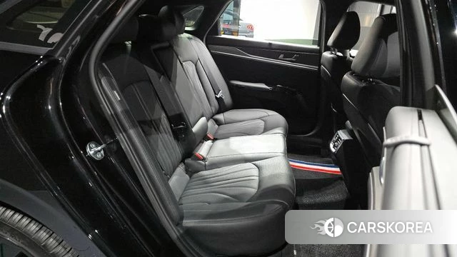Kia The New K5 3rd generation 2024 Черный из Кореи, фото 2