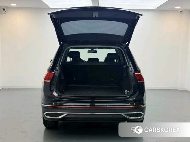 Volkswagen Tiguan L 2024 Черный из Китая, фото 2