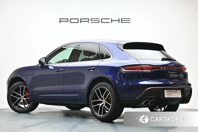 Porsche Macan 2022 Синий из Китая, фото 2