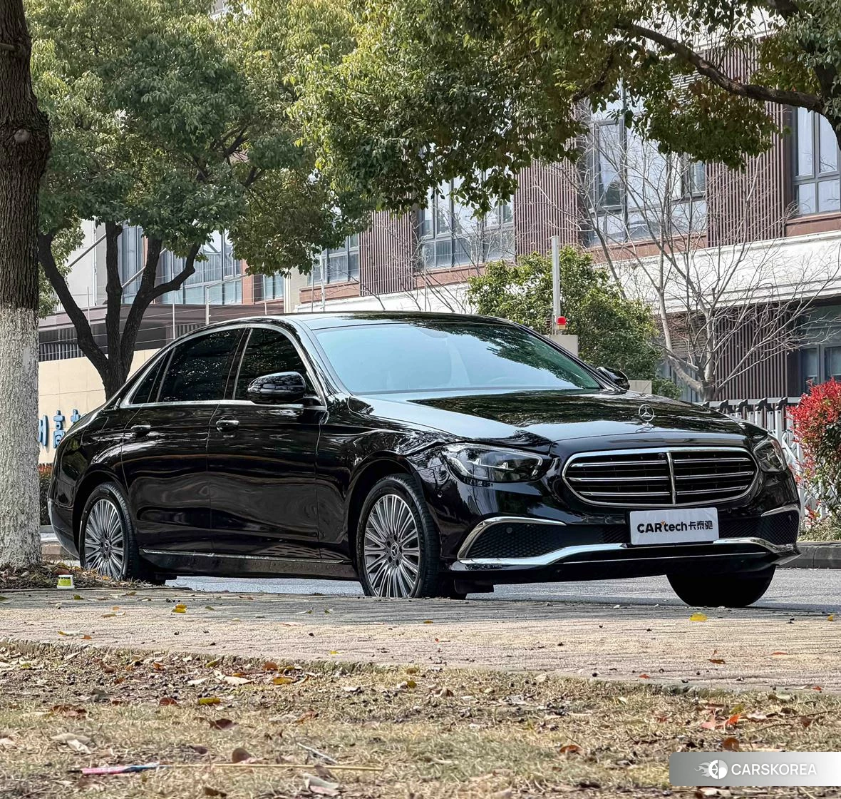 Mercedes-Benz E-class 2022 Черный из Китая, фото 2