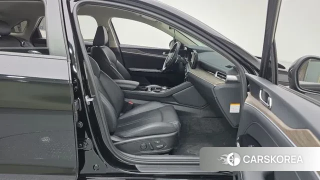 Kia K5 Hybrid 3rd Generation 2022 Черный из Кореи, фото 2