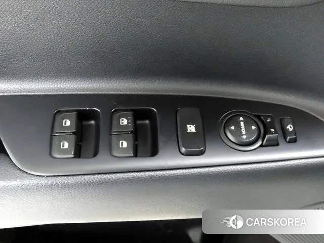 Kia Stonic 2020 Белый из Кореи, фото 2