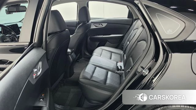 Kia The New K3 2nd generation 2021 Черный из Кореи, фото 2