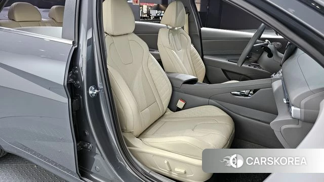 Hyundai The New Avante (CN7) 2024 Серый из Кореи, фото 2