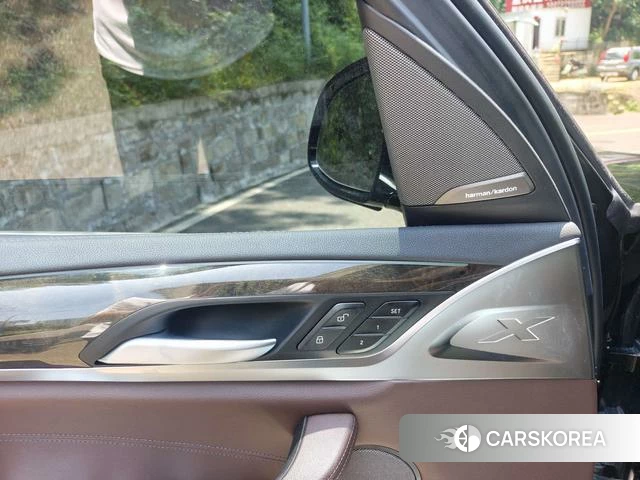 BMW X3 2021 Черный из Китая, фото 2