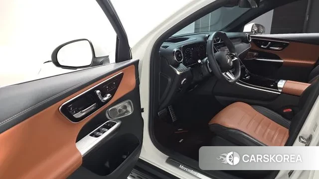 Mercedes-Benz GLC-Class X254 2024 Белый из Кореи, фото 2