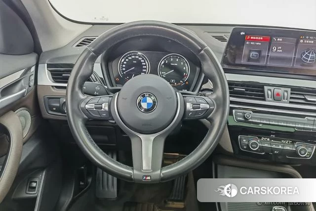 BMW X1 2023 Темно-серый из Китая, фото 2