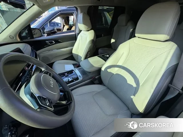 Kia The New Carnival 4th Generation 2024 Черный из Кореи, фото 2