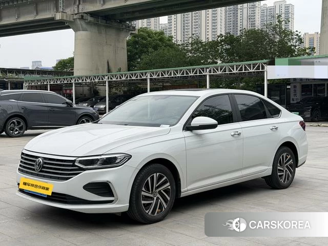 Volkswagen Lavida 2022 Белый из Китая, фото 2