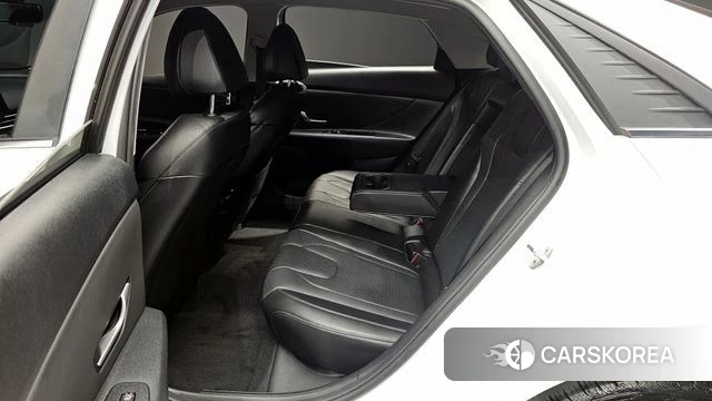 Hyundai Avante (CN7) 2021 Белый из Кореи, фото 2