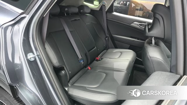 Kia Sportage 5th Generation Hybrid 2024 Серый из Кореи, фото 2