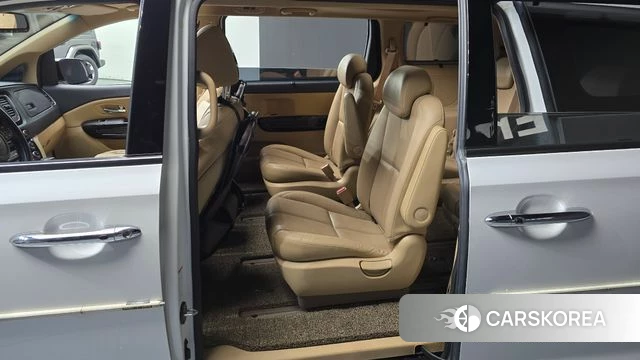 Kia The New Carnival 2018 Белый из Кореи, фото 2