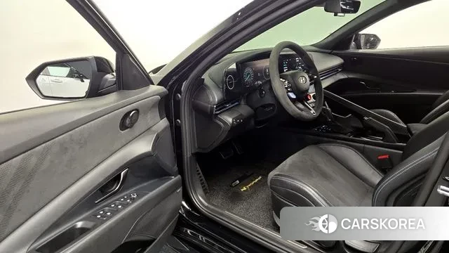 Hyundai Avante (CN7) 2022 Черный из Кореи, фото 2