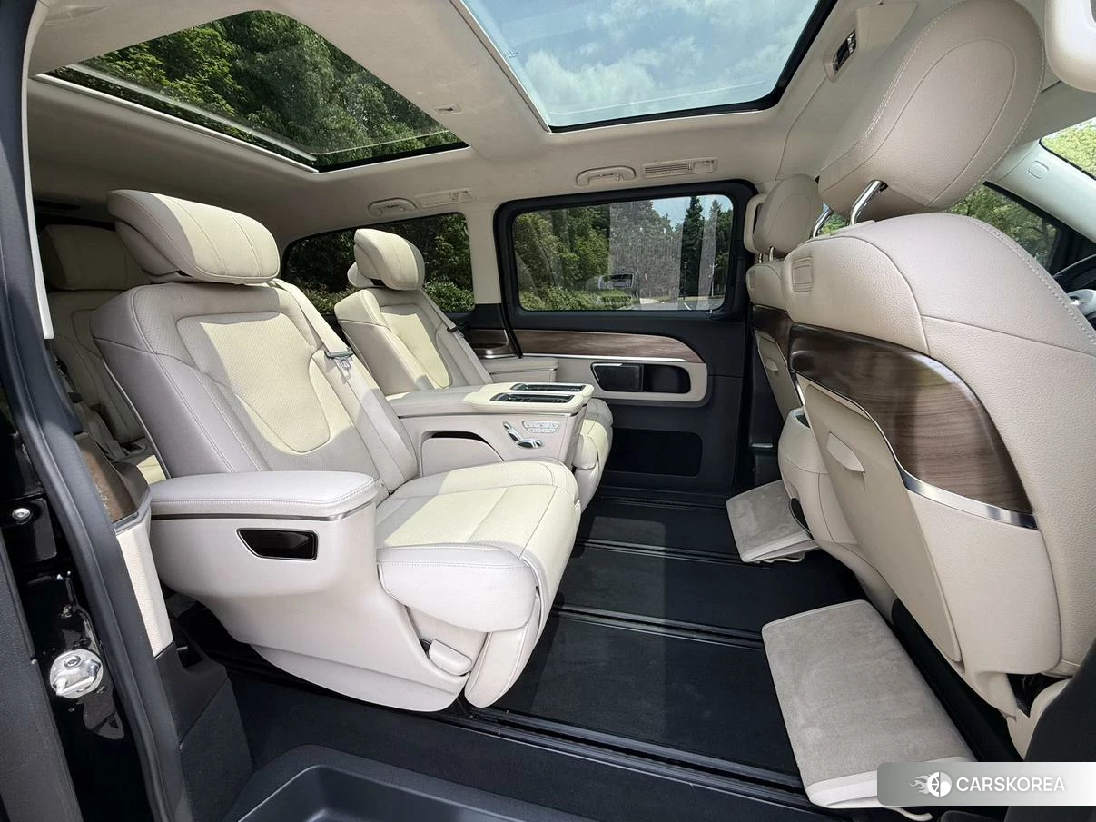 Mercedes-Benz V-class 2021 Черный из Китая, фото 2