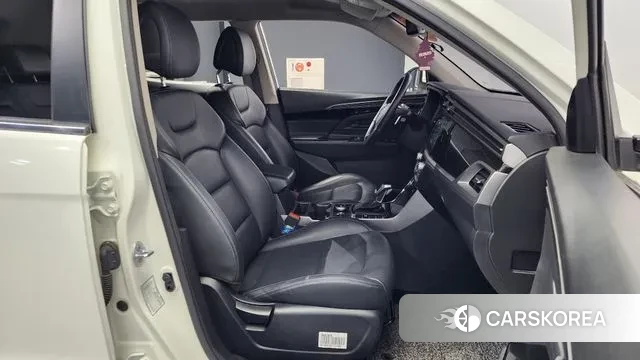 Ssangyong Beautiful Korando 2021 Белый из Кореи, фото 2