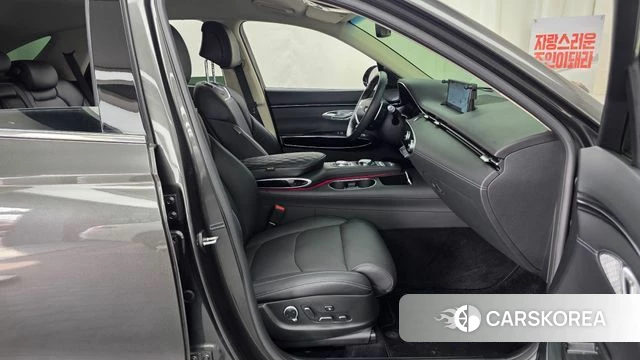 Genesis GV70 2024 Серый из Кореи, фото 2