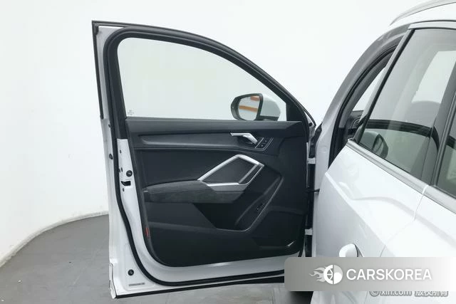 Audi Q3 2021 Белый из Китая, фото 2